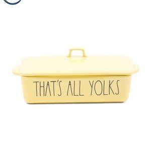 Rae Dunn shamrock baking dish with cover new